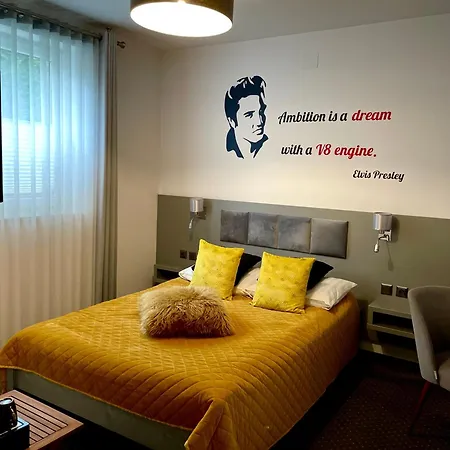 Piano * نوفة ساونج